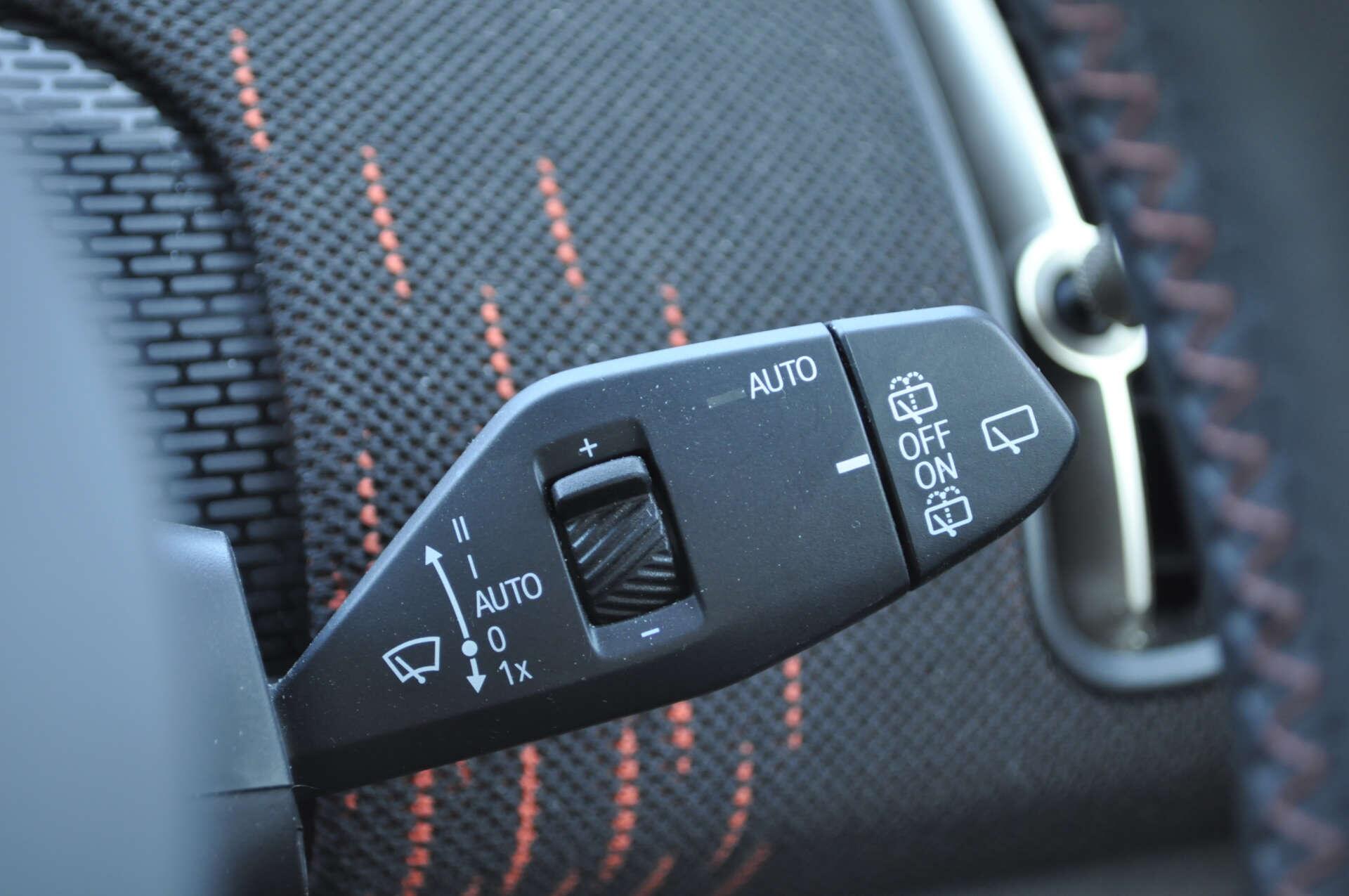 Mini Countryman view 28