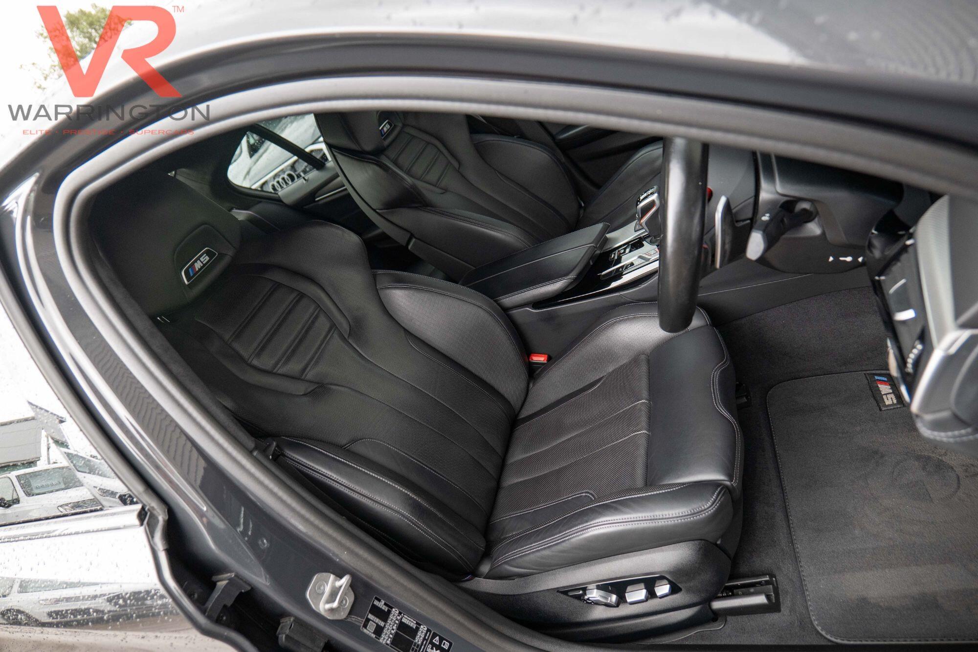 BMW M5 view 22