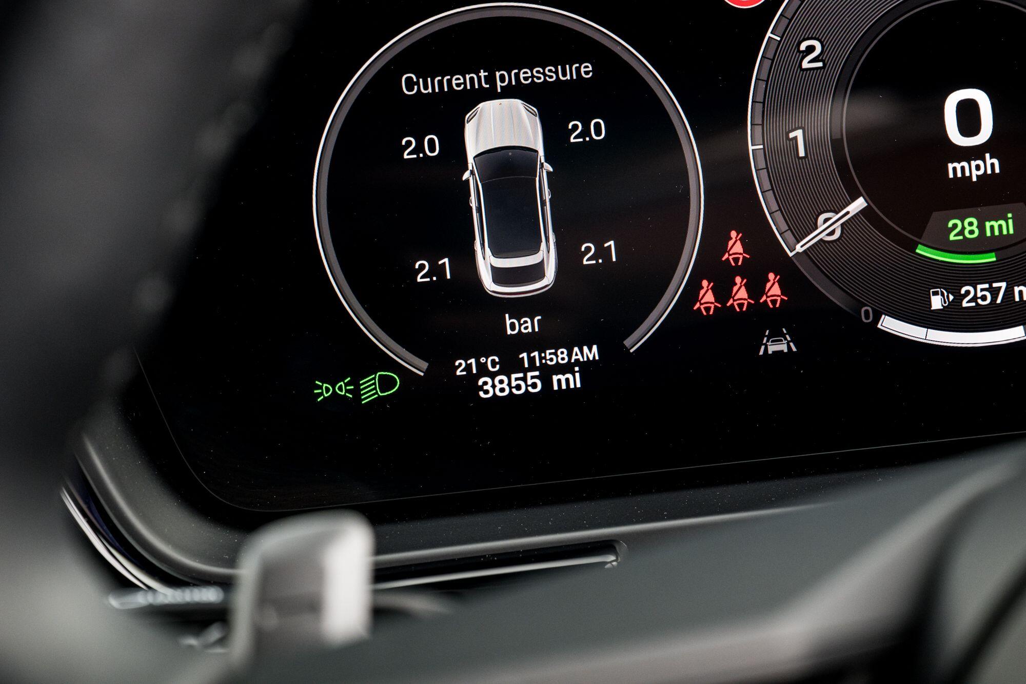 Porsche Cayenne view 47