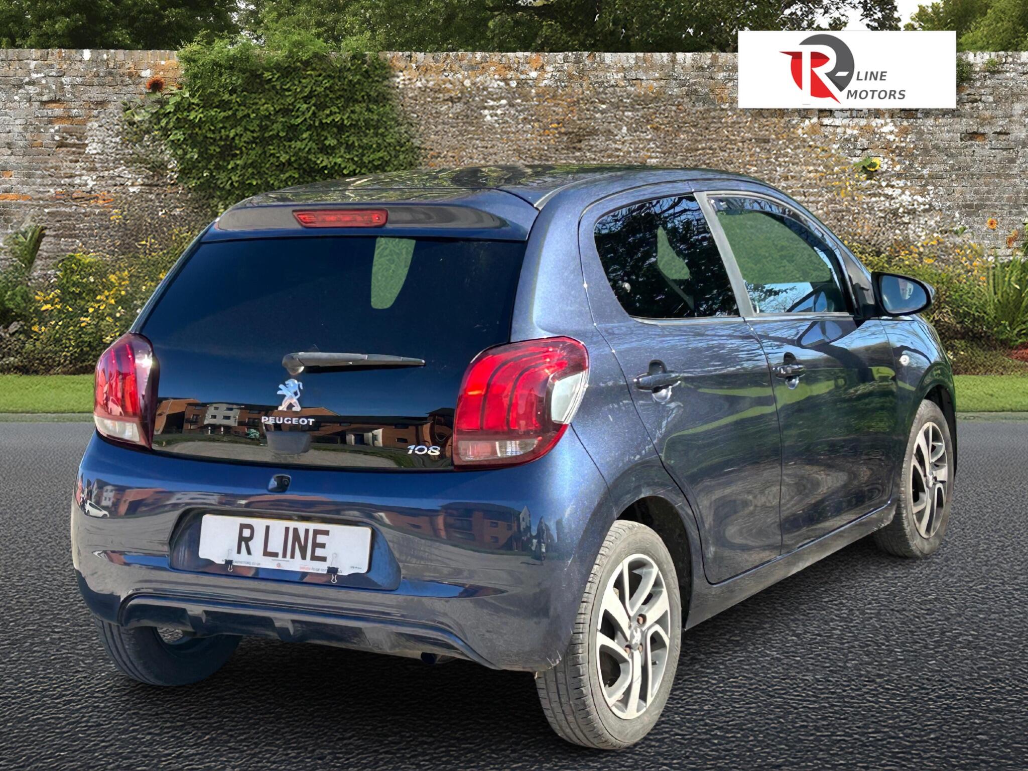 Peugeot 108 view 14