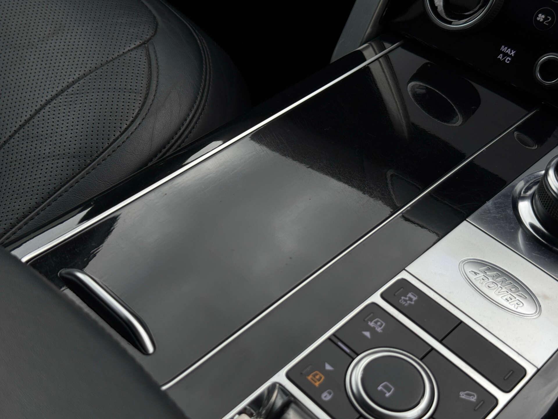 Land Rover Range Rover view 66