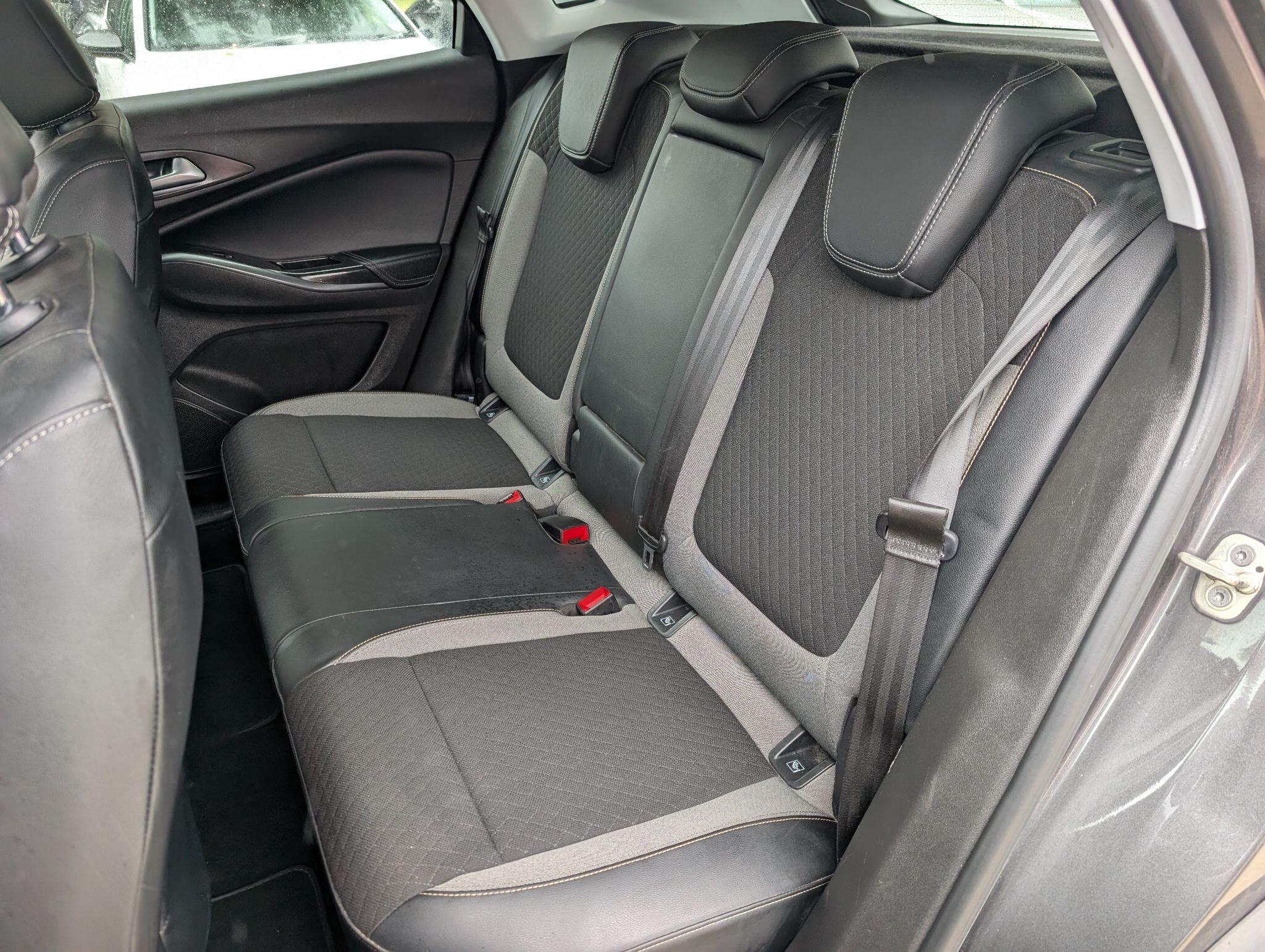 Vauxhall Grandland X view 20
