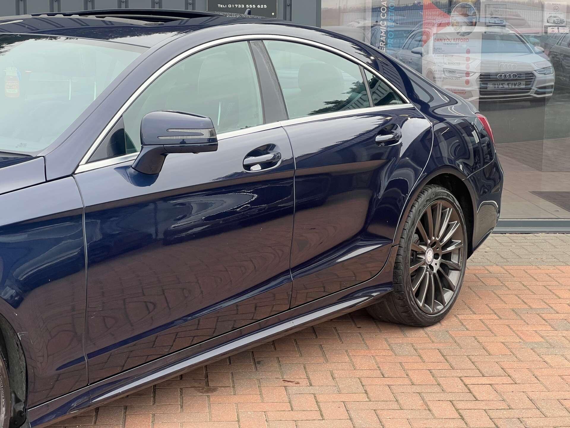 Mercedes-Benz CLS view 3