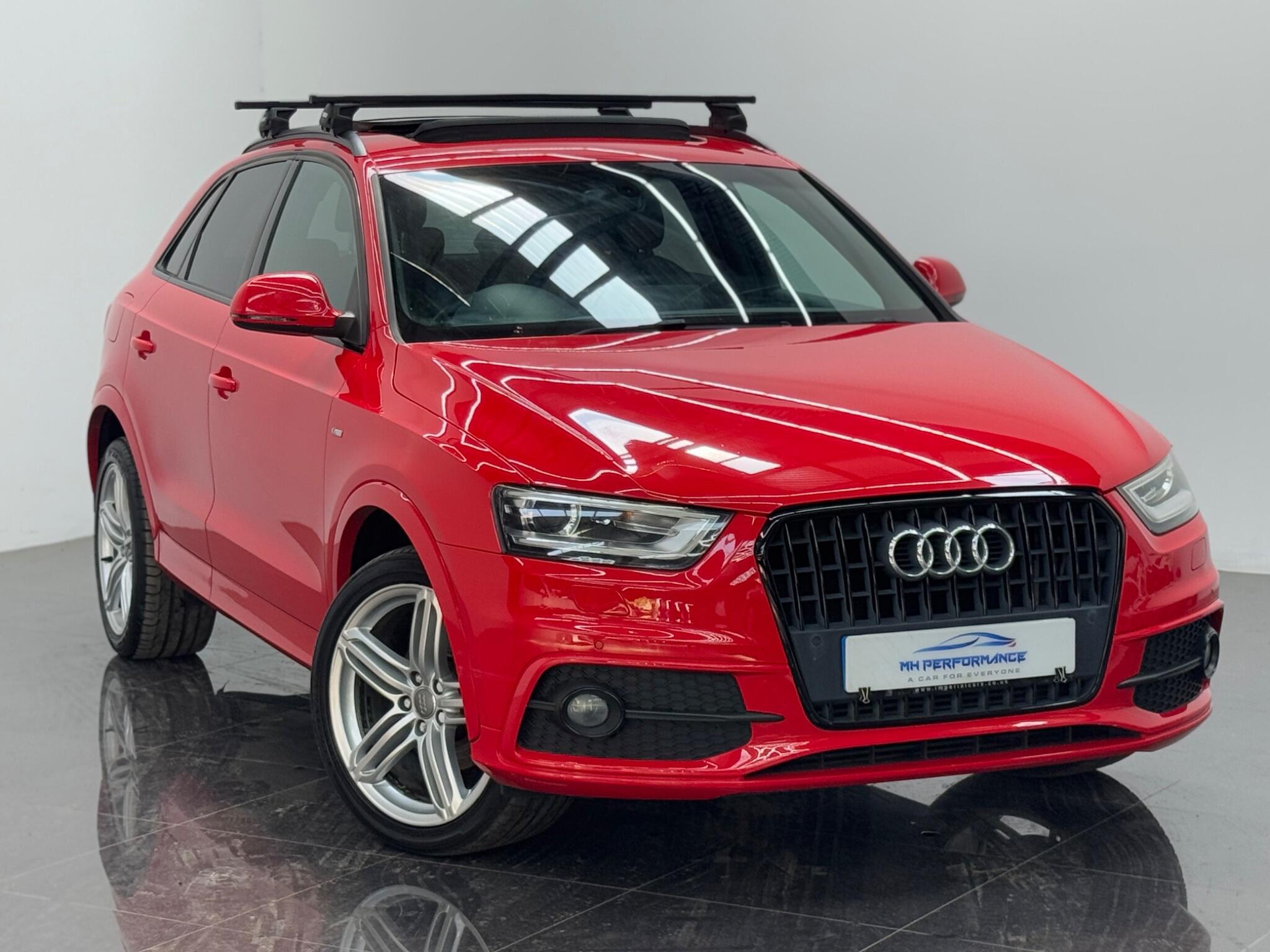 Audi Q3 view 3