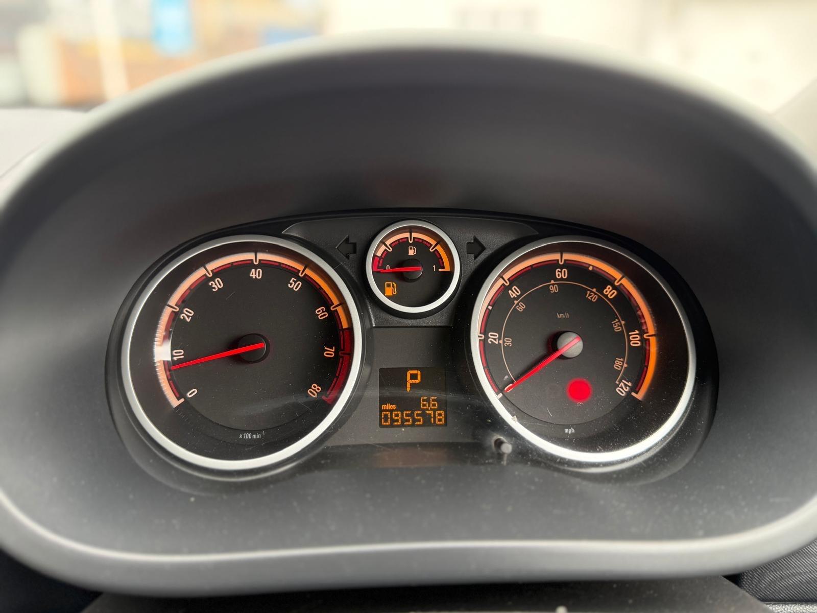 Vauxhall Corsa view 37
