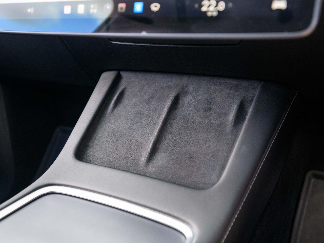 Tesla Model Y view 22