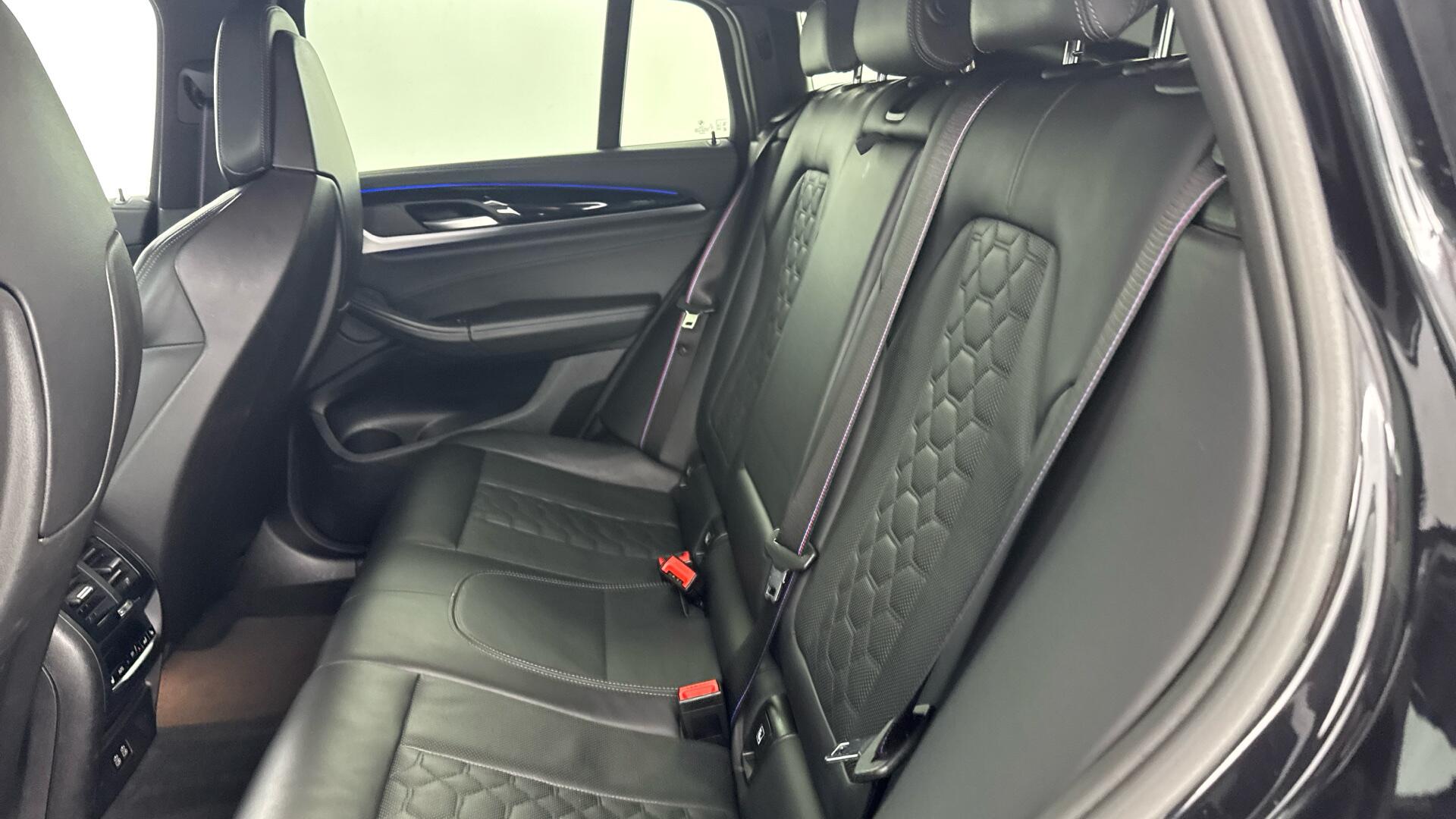 BMW X4 M view 14
