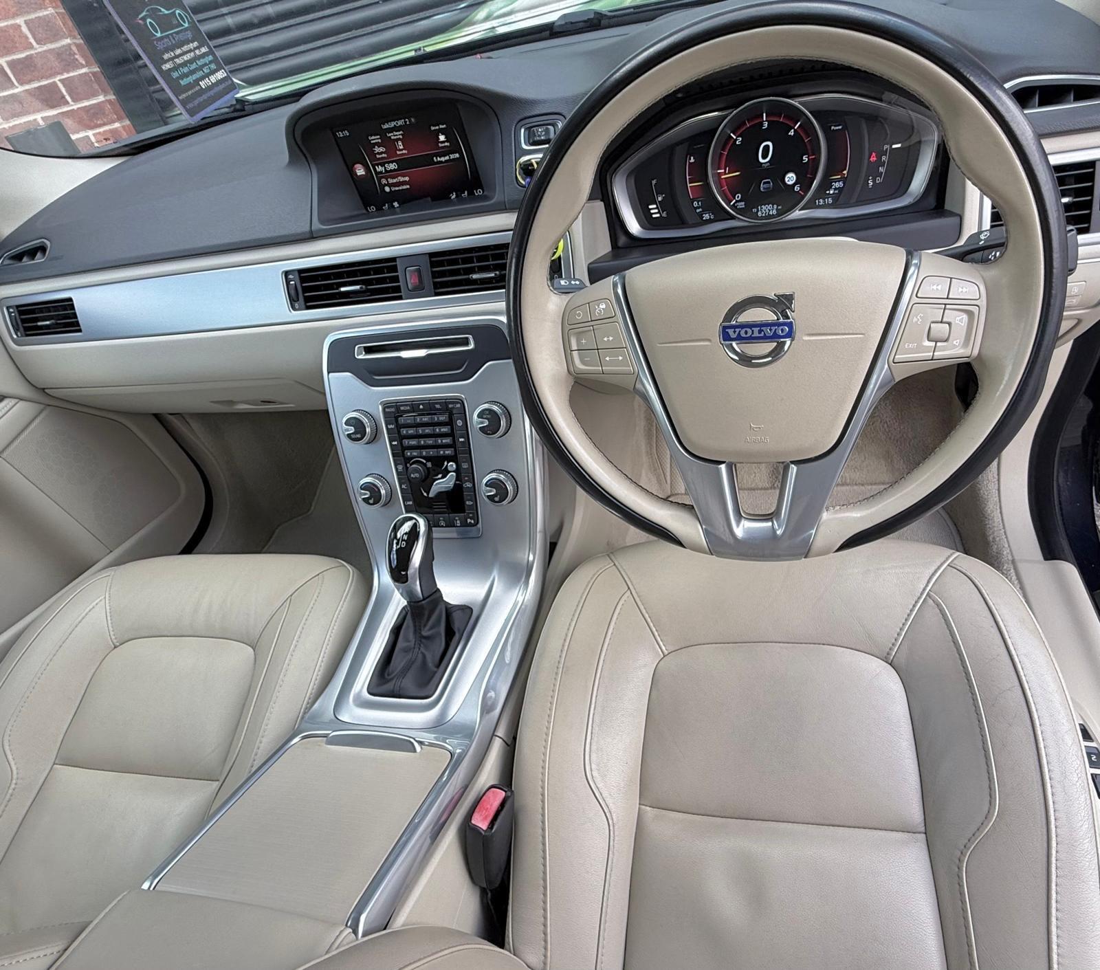Volvo S80 view 51