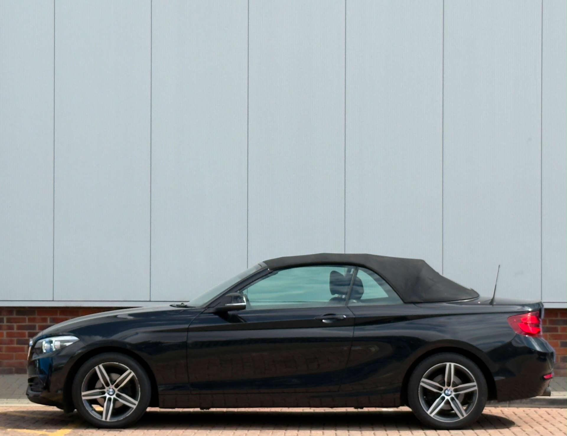 BMW 2 Series view 8