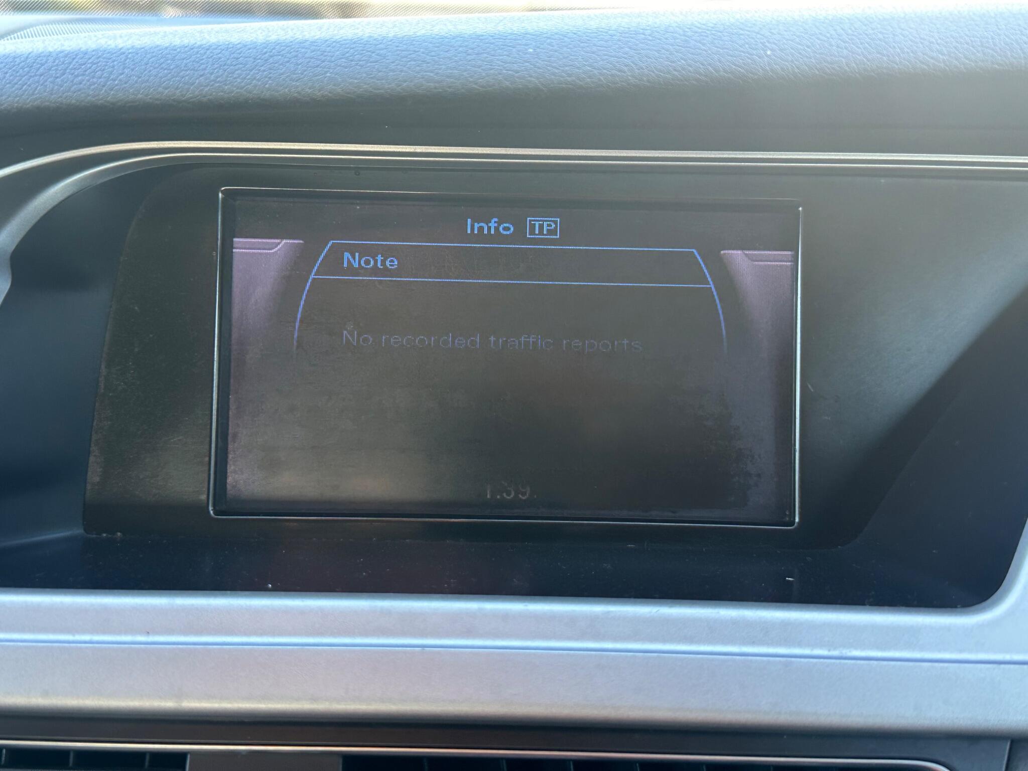 Audi A4 Avant view 27