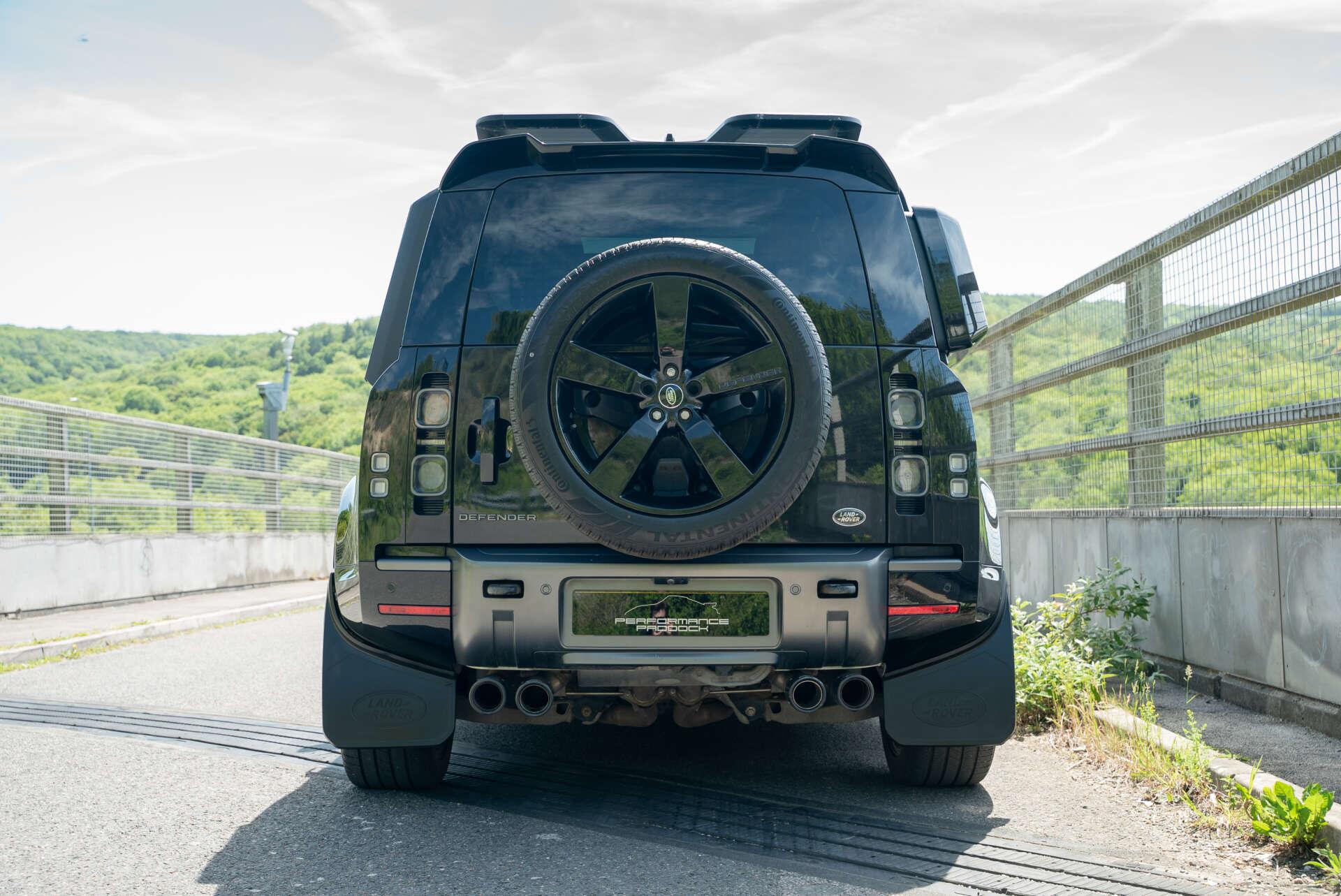 Land Rover Defender 90 view 49