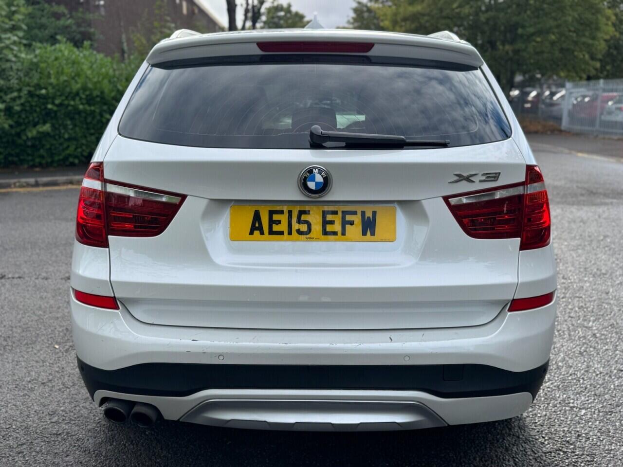 BMW X3 view 4