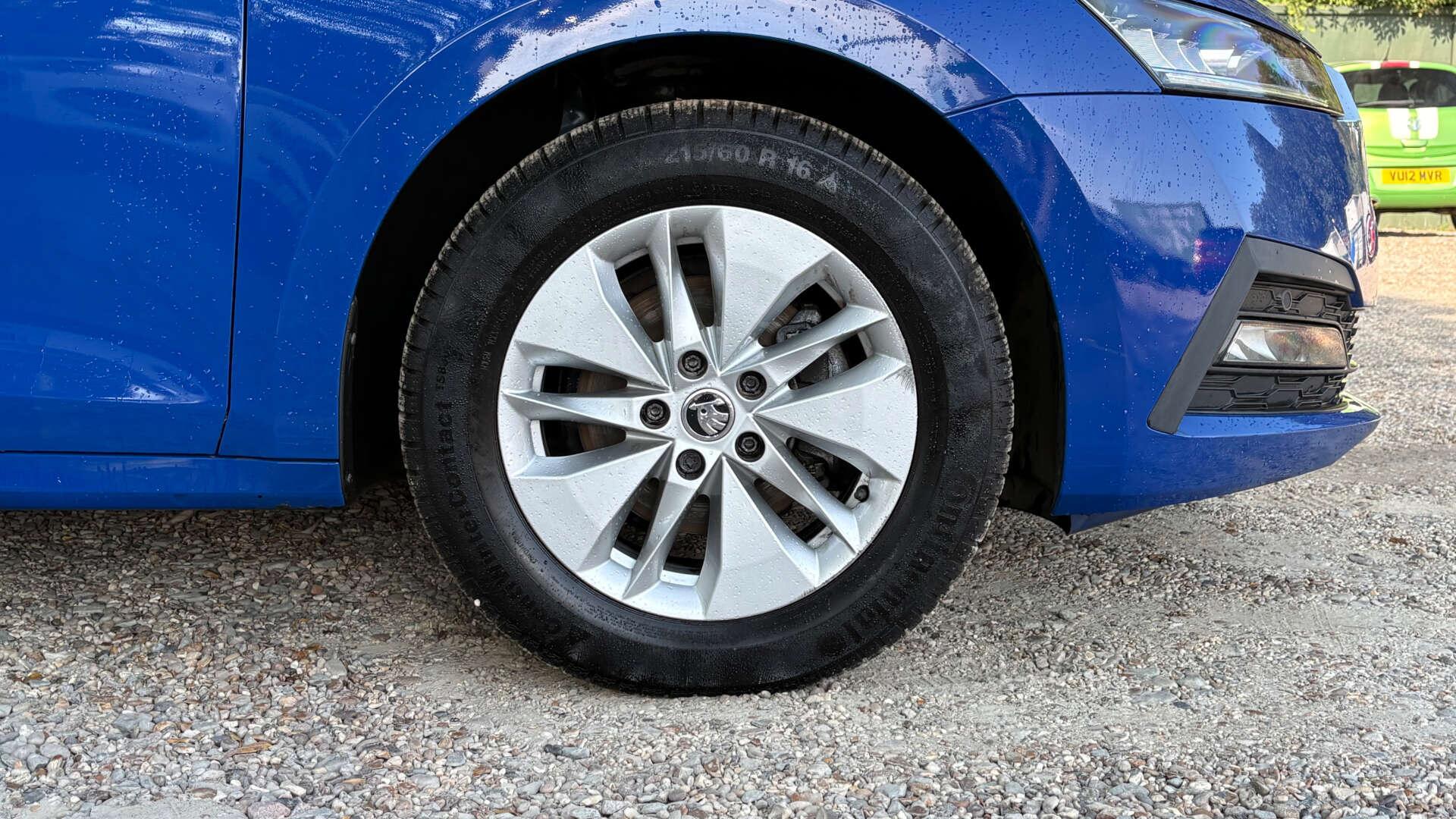 Skoda Octavia view 32
