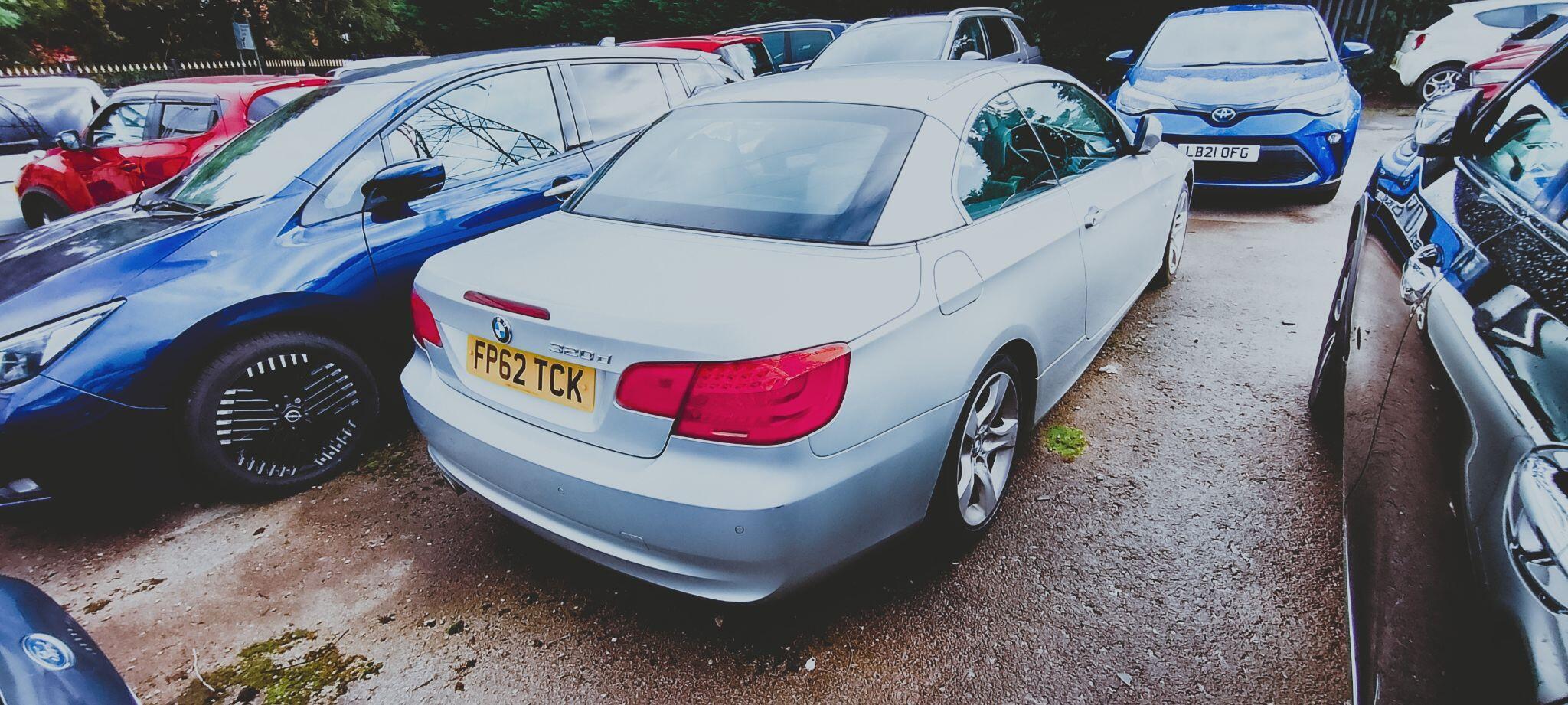 BMW 3 Series view 3