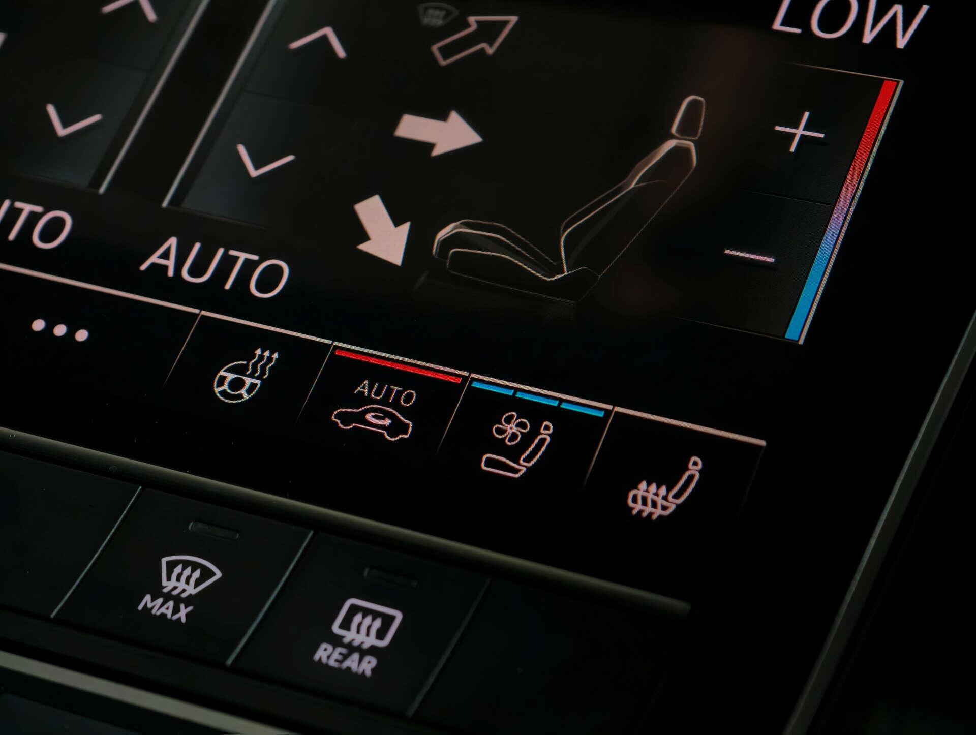 Audi SQ7 view 47