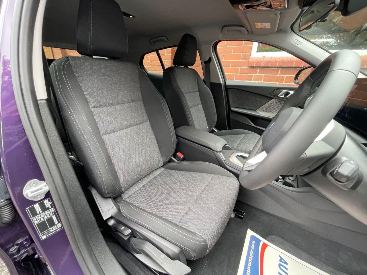BMW 1 Series view 5