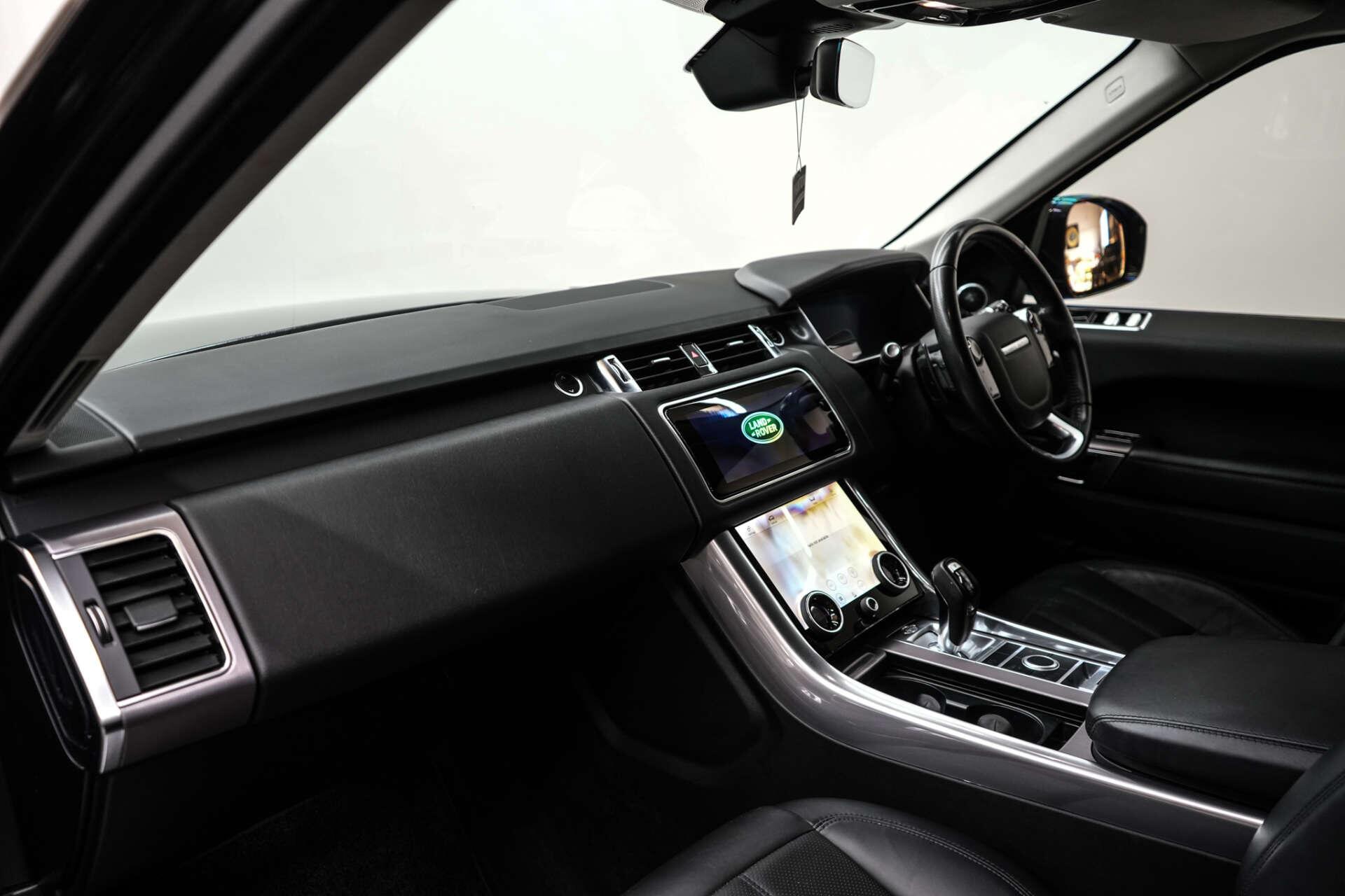 Land Rover Range Rover Sport view 14