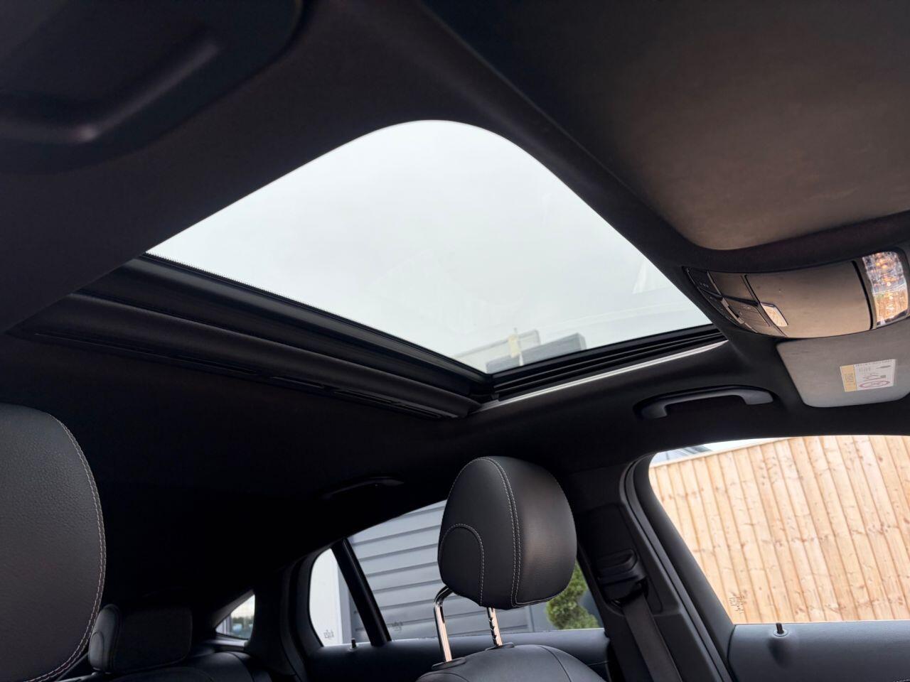 Mercedes-Benz GLC view 38