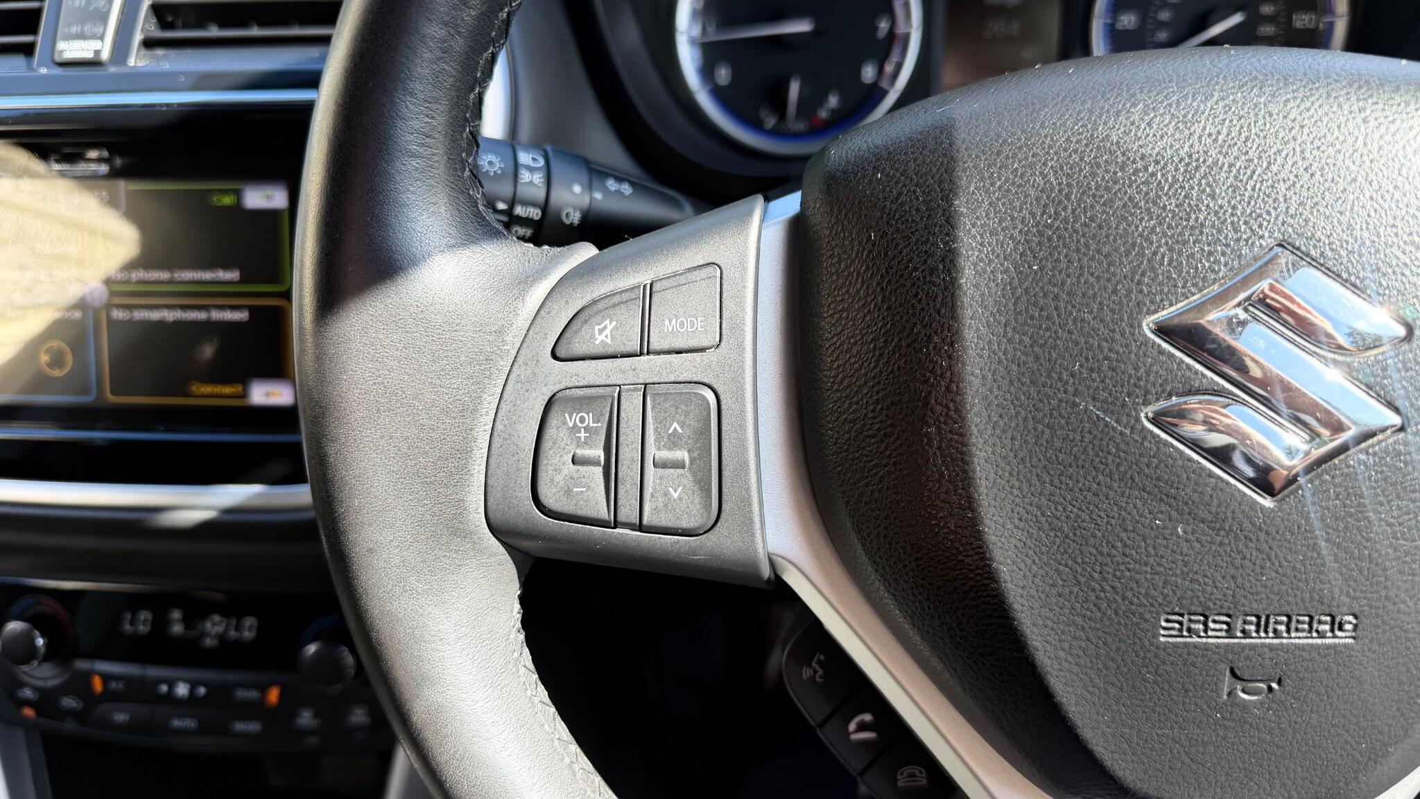 Suzuki SX4 S-Cross view 34