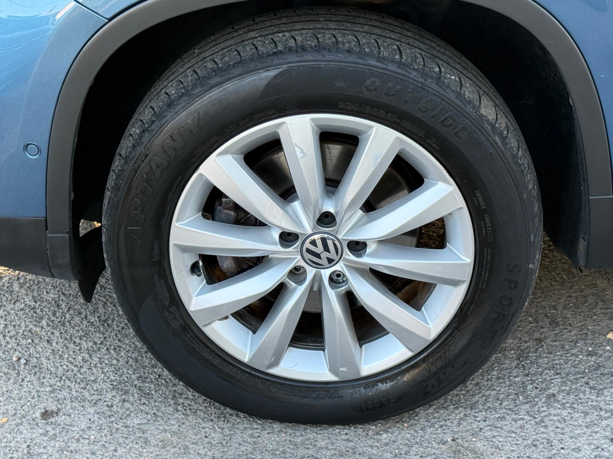 Volkswagen Tiguan - Image 29