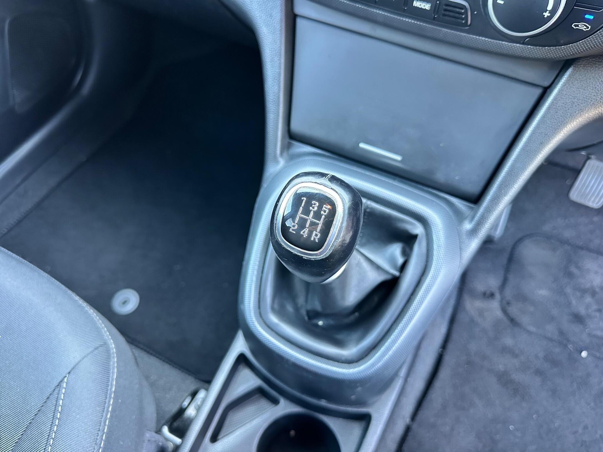 Hyundai I10 view 21