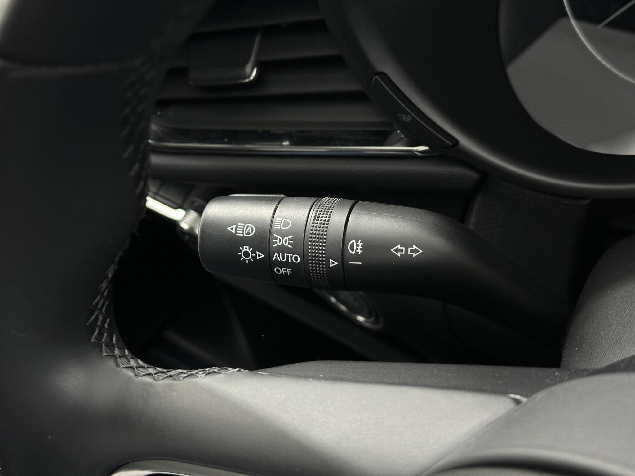 Mazda CX-30 view 14