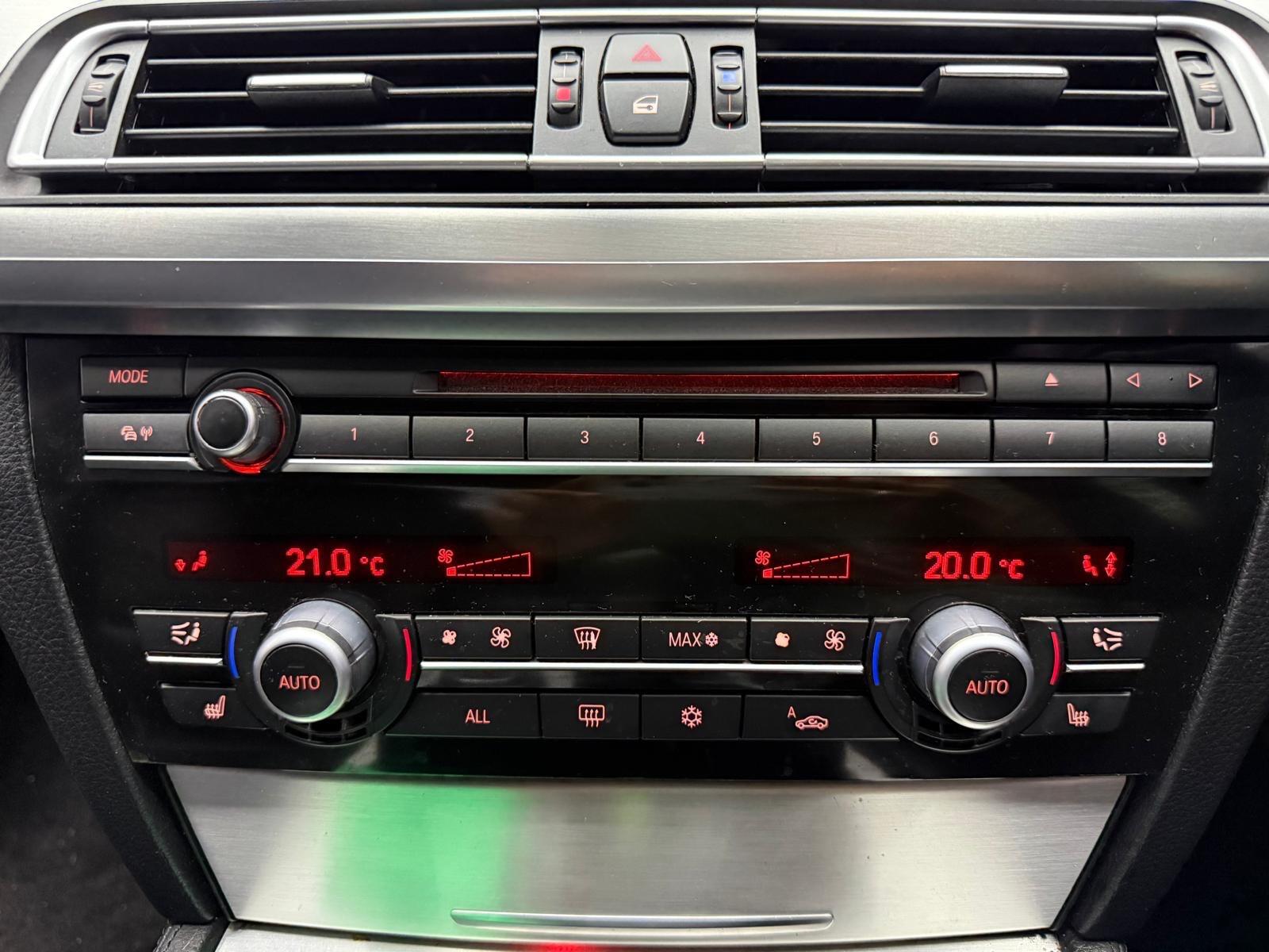BMW 7 Series view 22