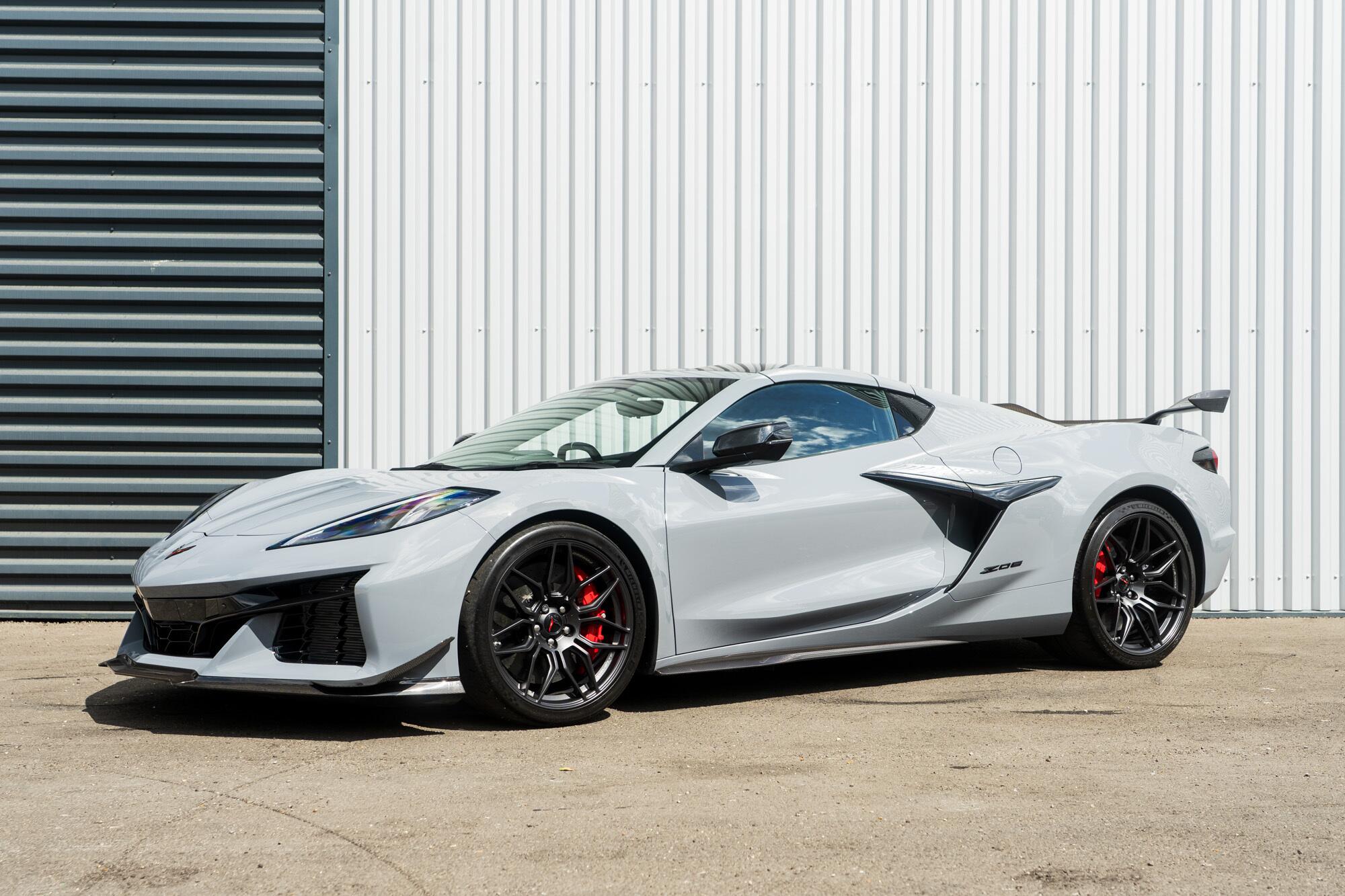 Chevrolet Corvette main image