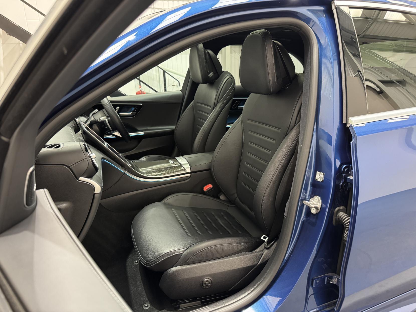 Mercedes-Benz C Class view 57