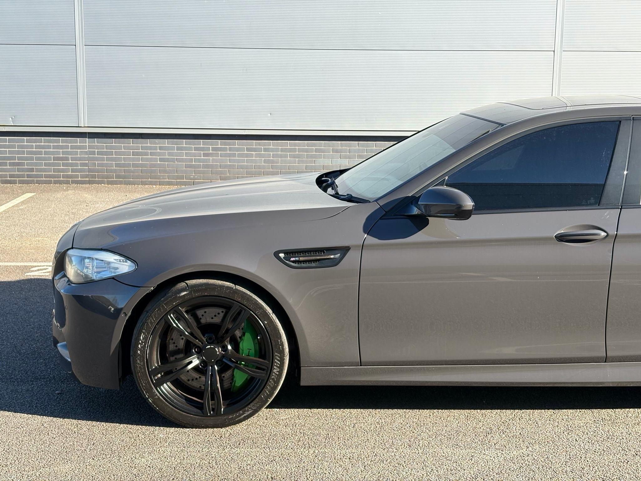 BMW M5 view 46