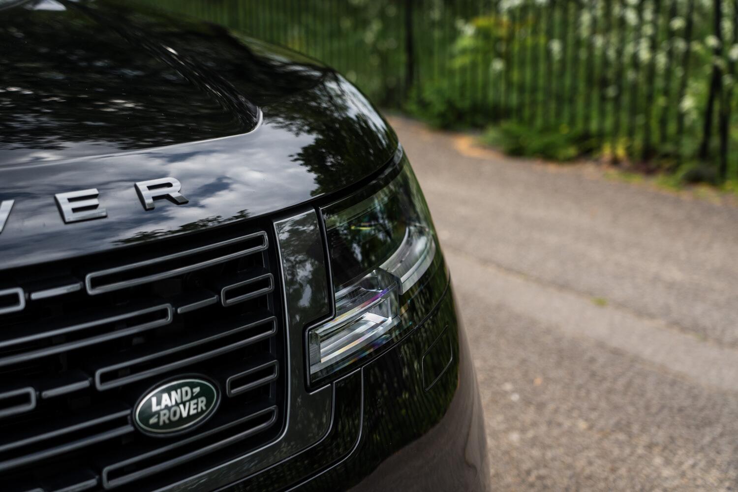 Land Rover Range Rover view 12