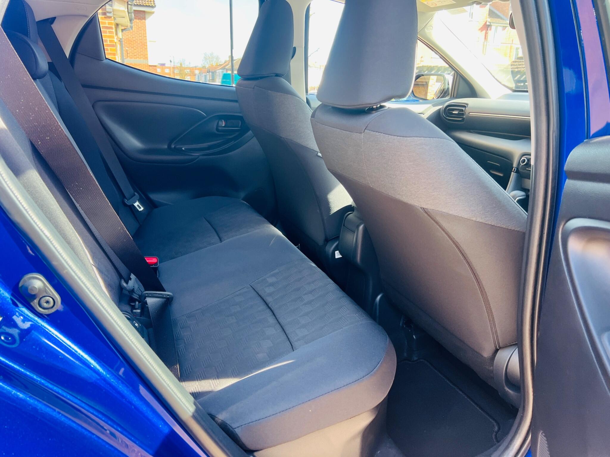 Toyota Yaris view 46
