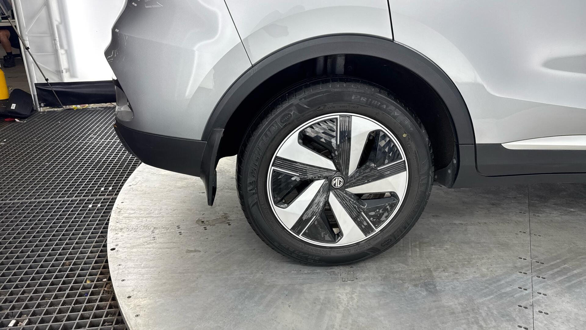 MG ZS view 20