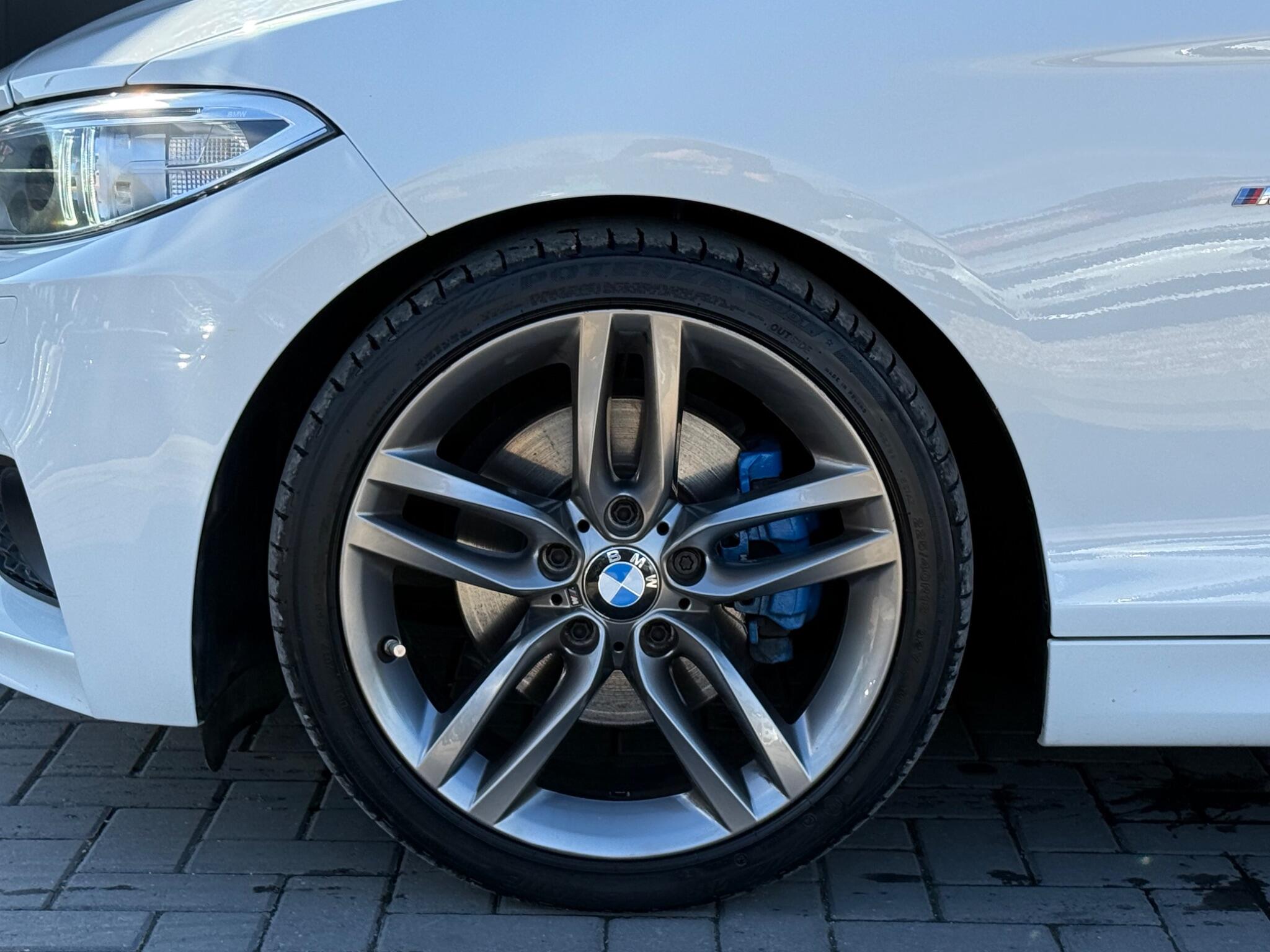 BMW 2 Series view 13