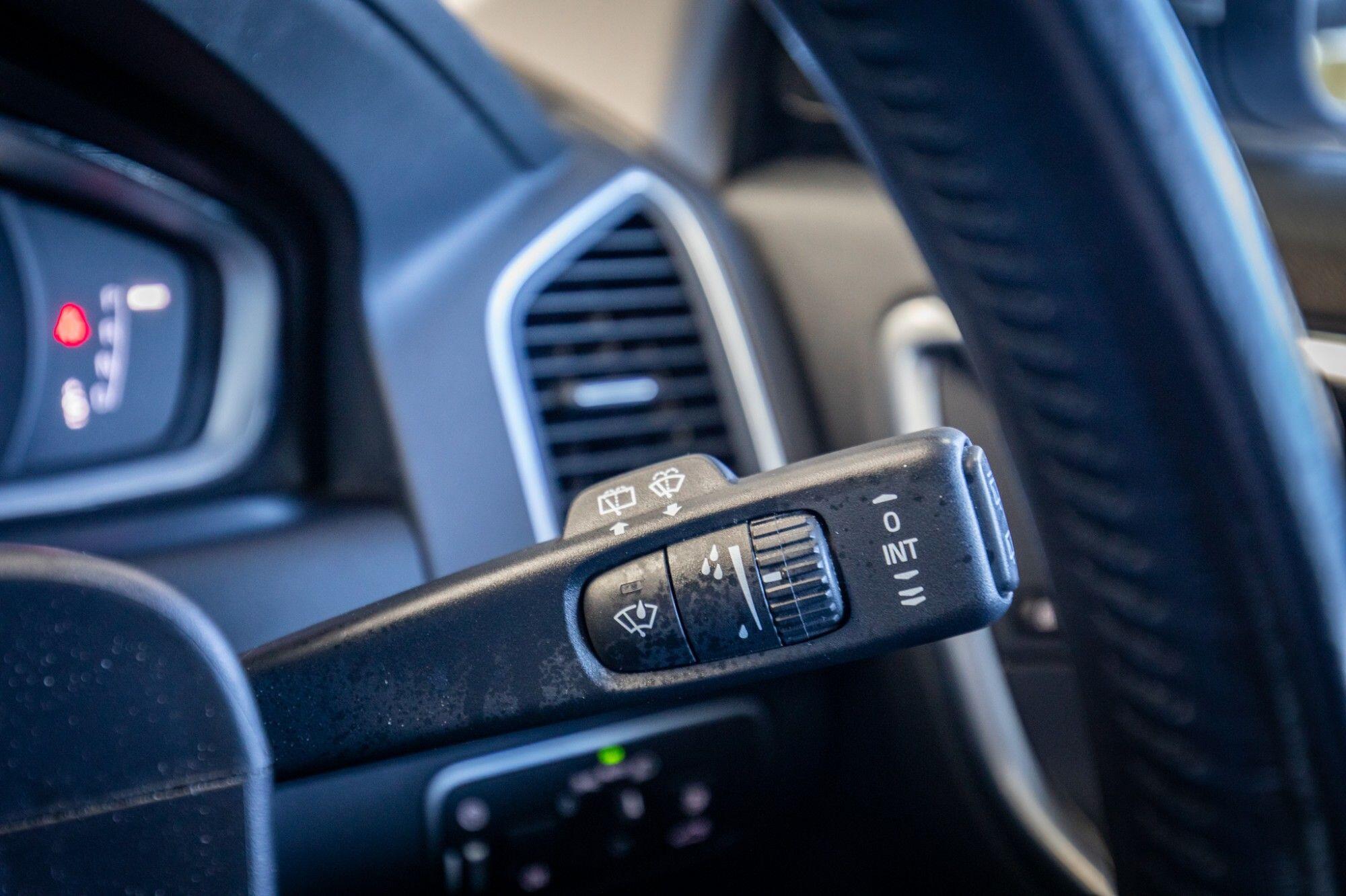 Volvo XC60 view 21
