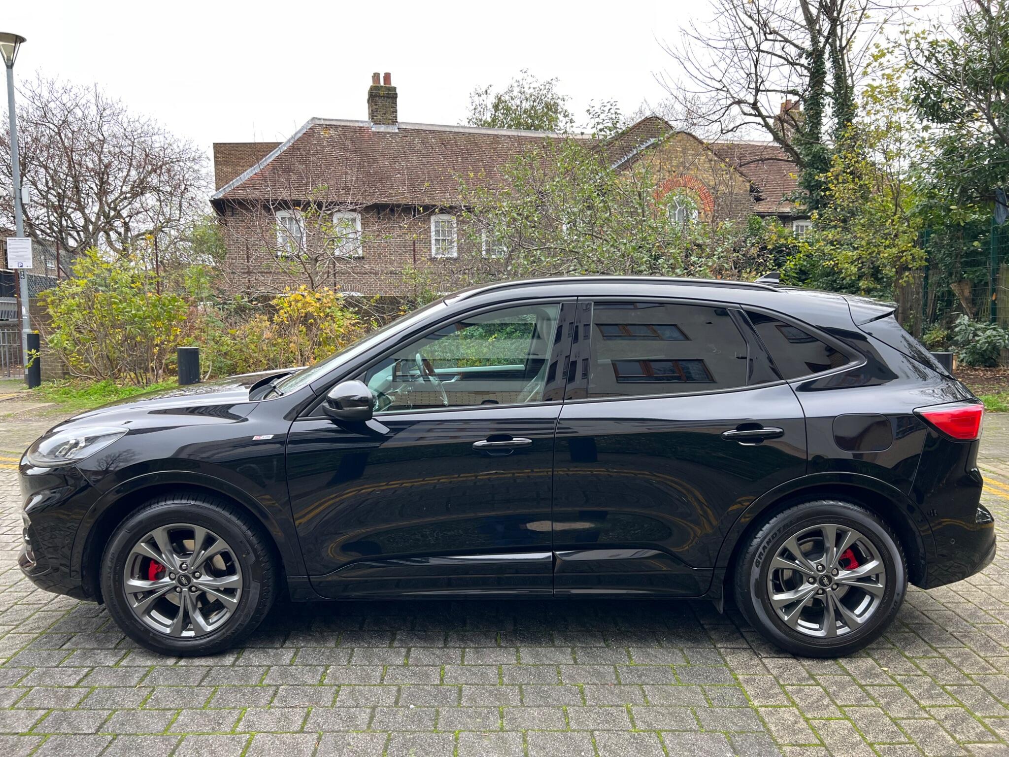 Ford Kuga view 8