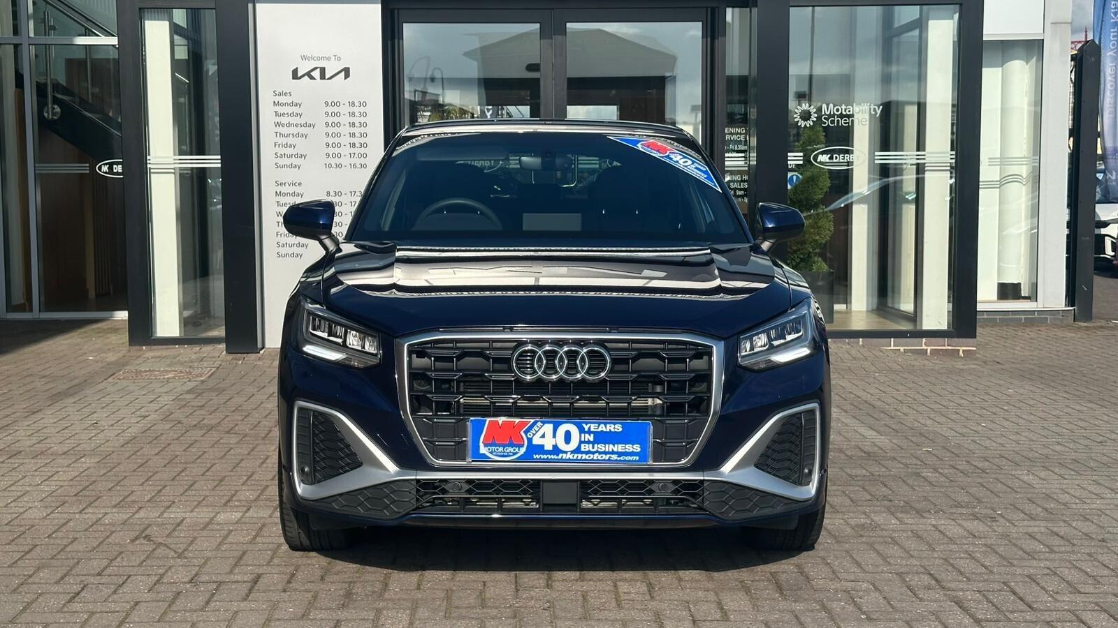 Audi Q2 view 7