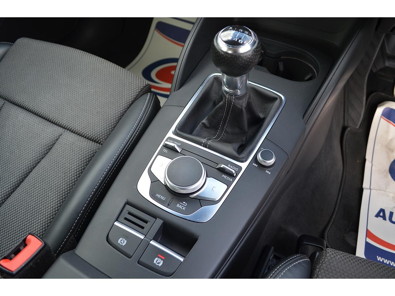 Audi A3 view 32