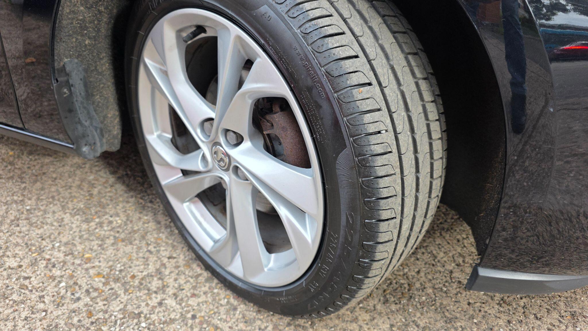 Vauxhall Astra view 39
