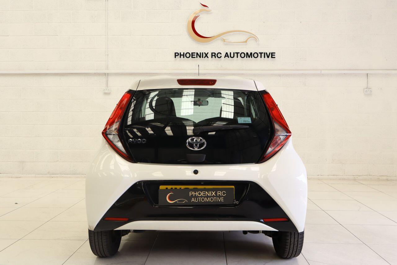 Toyota Aygo view 5