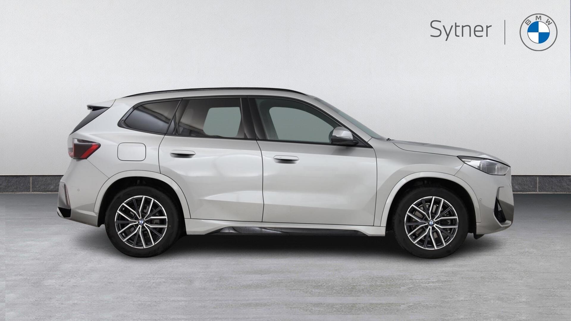 BMW X1 view 3