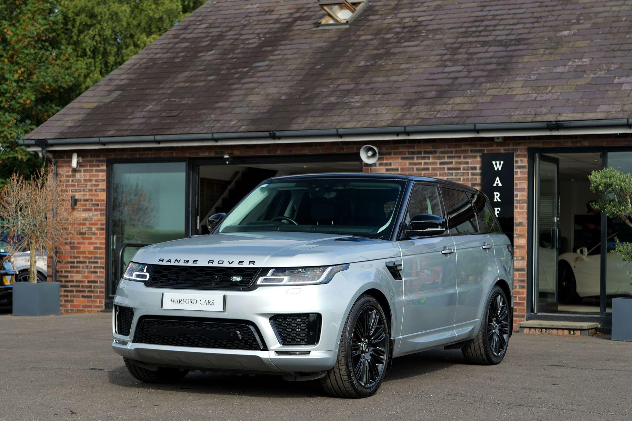 Land Rover Range Rover Sport view 3