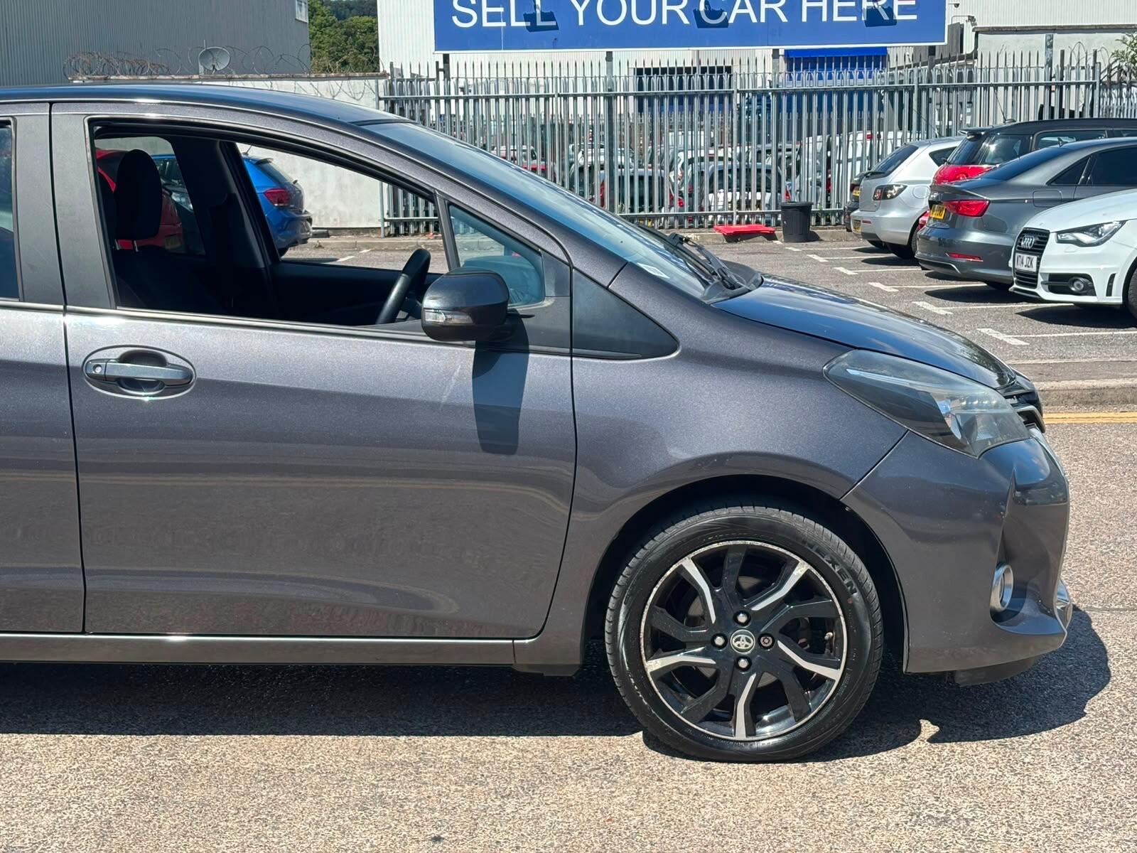 Toyota Yaris view 19