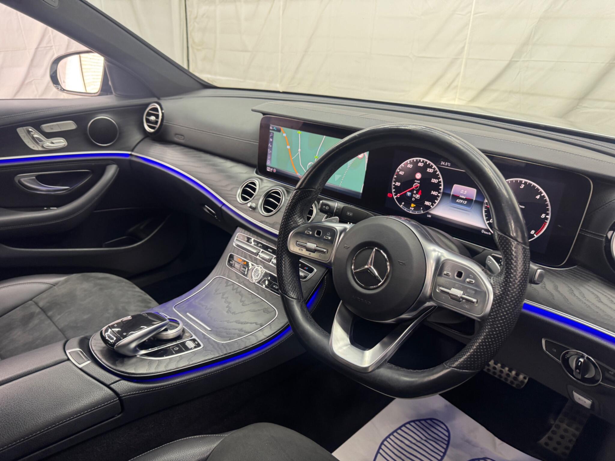 Mercedes-Benz E Class view 21