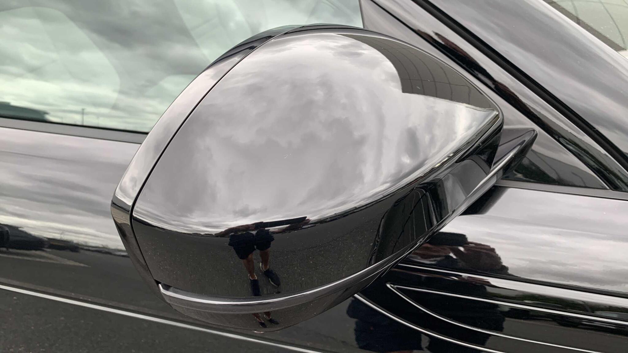 Land Rover Range Rover Evoque view 24