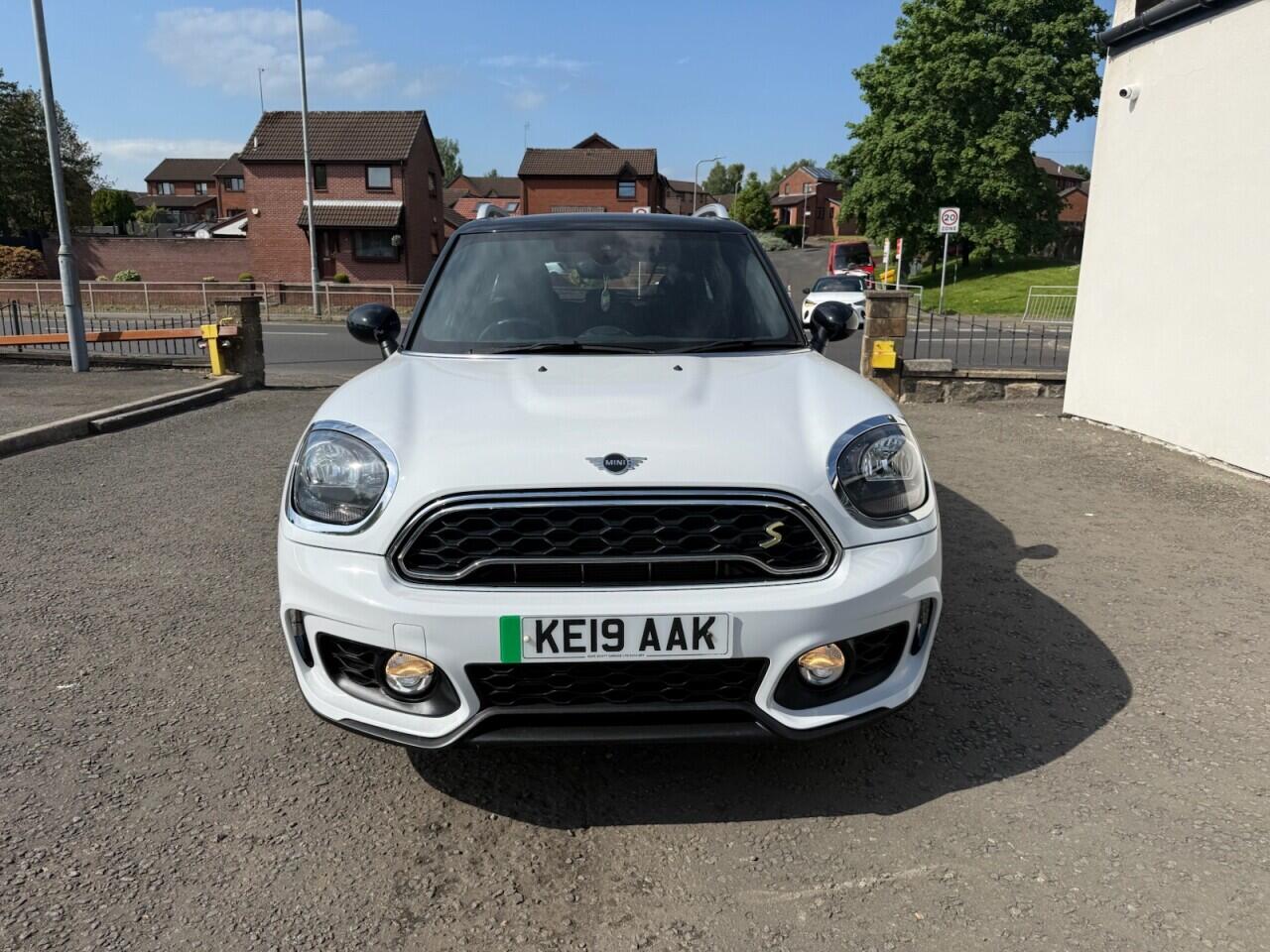 MINI Countryman view 8