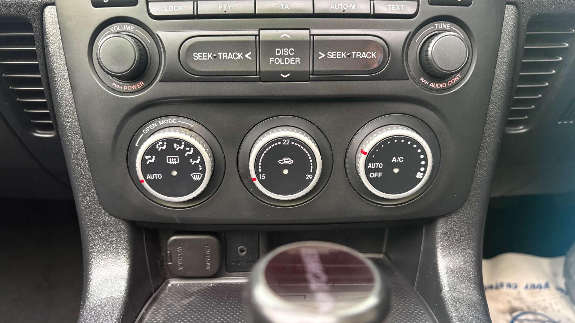 Mazda MX-5 view 19