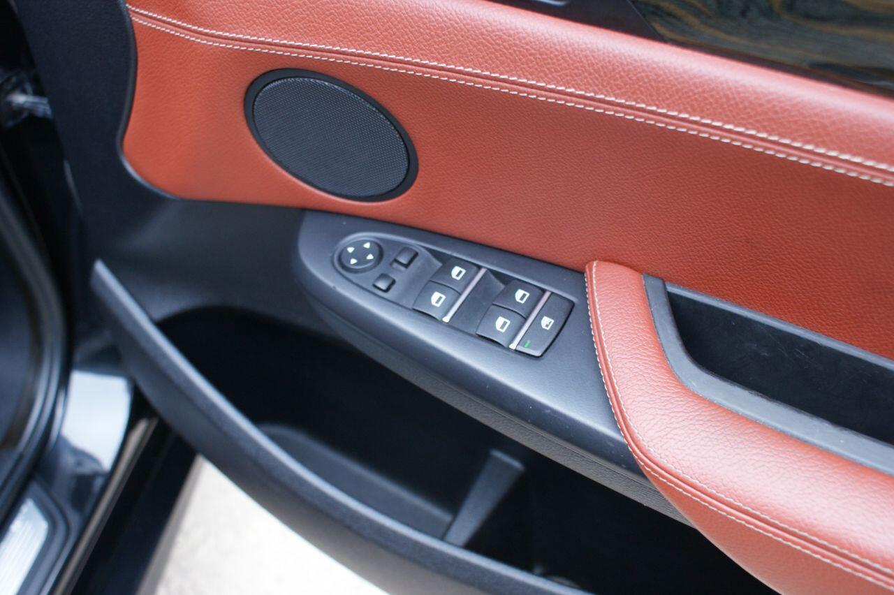 BMW X3 view 50
