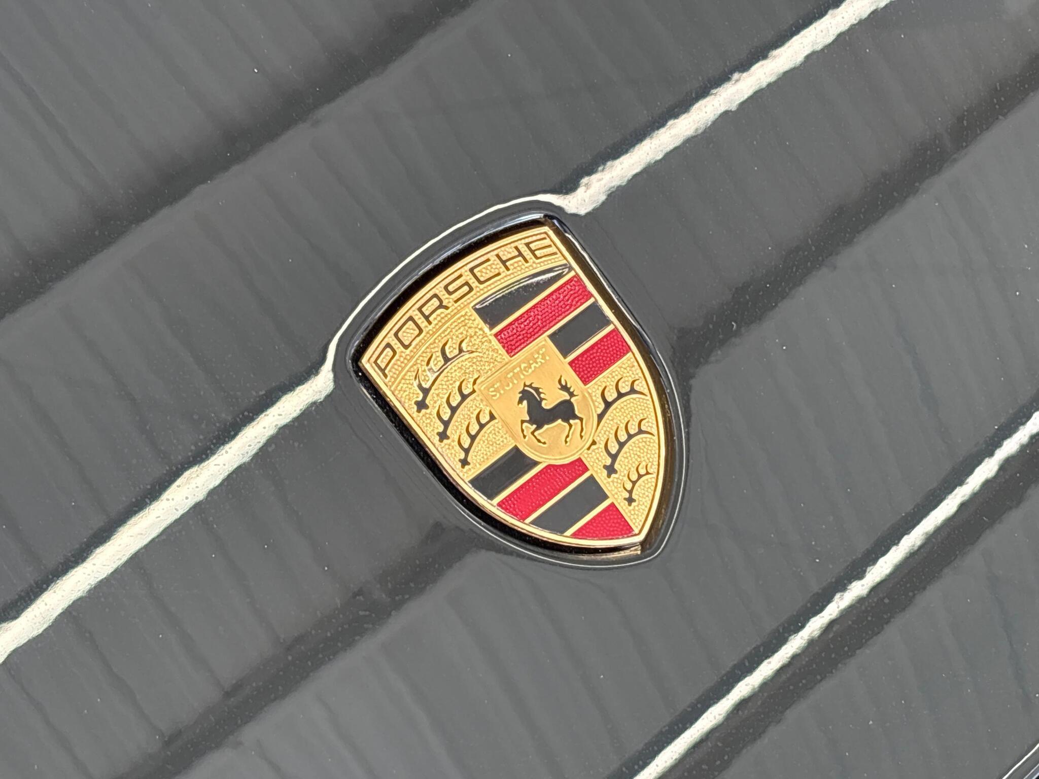 Porsche Taycan view 46