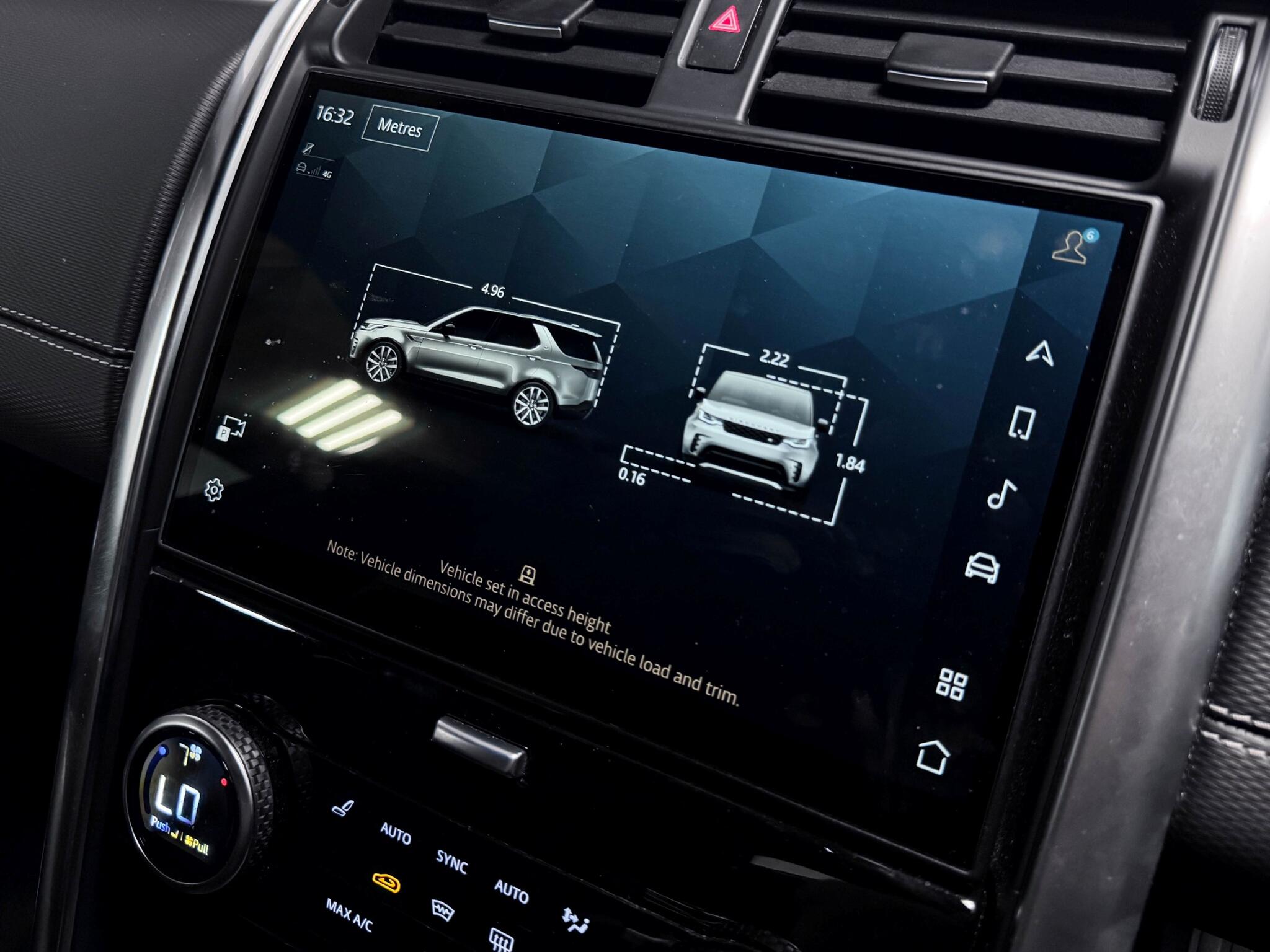 Land Rover Discovery view 53